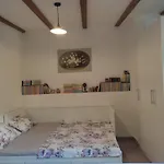 Apartman Lora